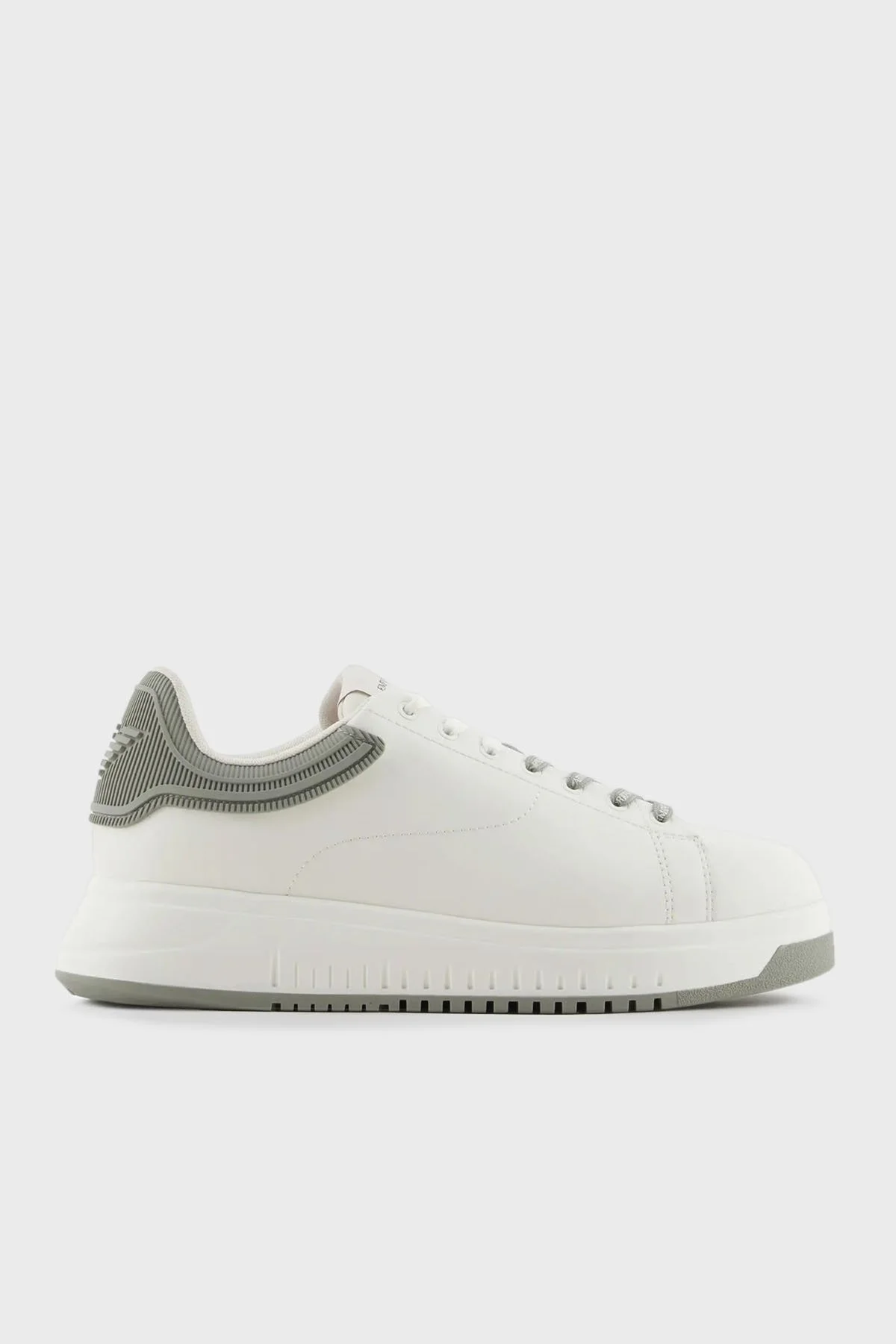 Emporio Armani Deri Logolu Sneaker Erkek Ayakkabı X4X264 XN001 U168 BEYAZ - 1