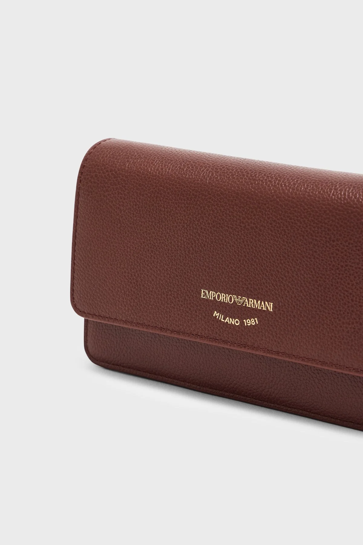 Emporio Armani Deri Logolu Zincir Askılı Kadın Çanta EW003036 AF19568 U6017 Bordo - 6