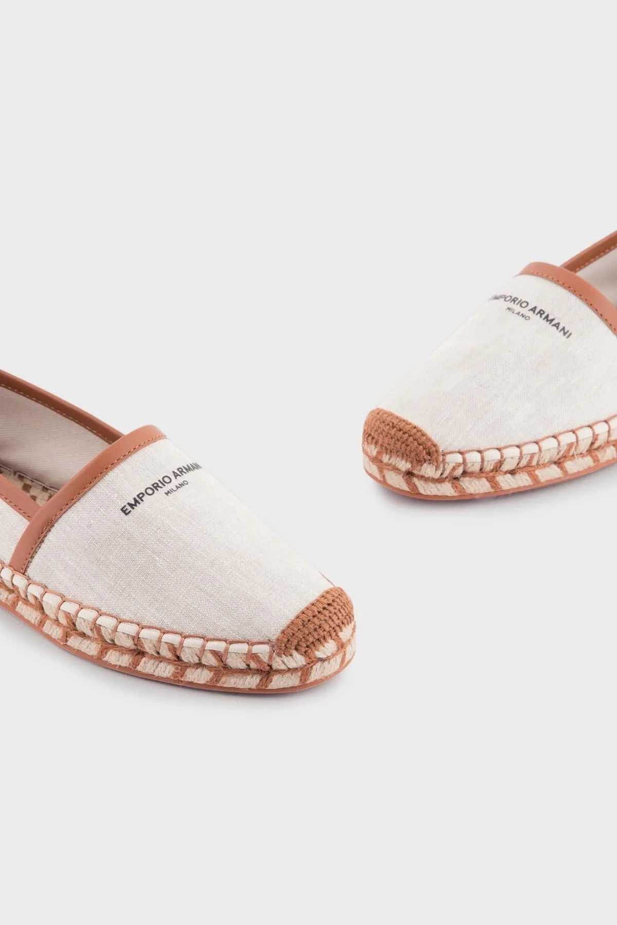 Emporio Armani Deri Şeritli Keten Ayakkabı Bayan Espadril X3S033 XR136 A102 BEJ - 5