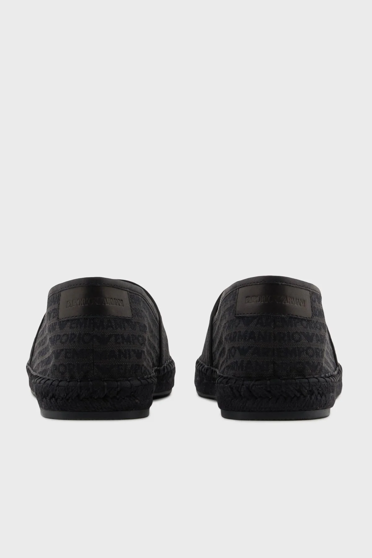 Emporio Armani Deri Tamamı Logolu Erkek Espadril X4S030 XR338 K001 SİYAH - 10