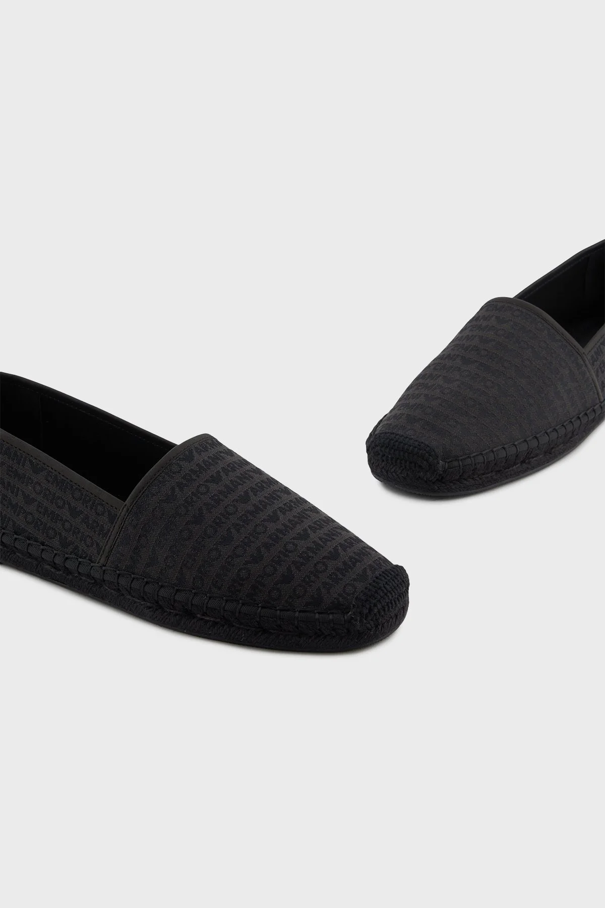 Emporio Armani Deri Tamamı Logolu Erkek Espadril X4S030 XR338 K001 SİYAH - 11