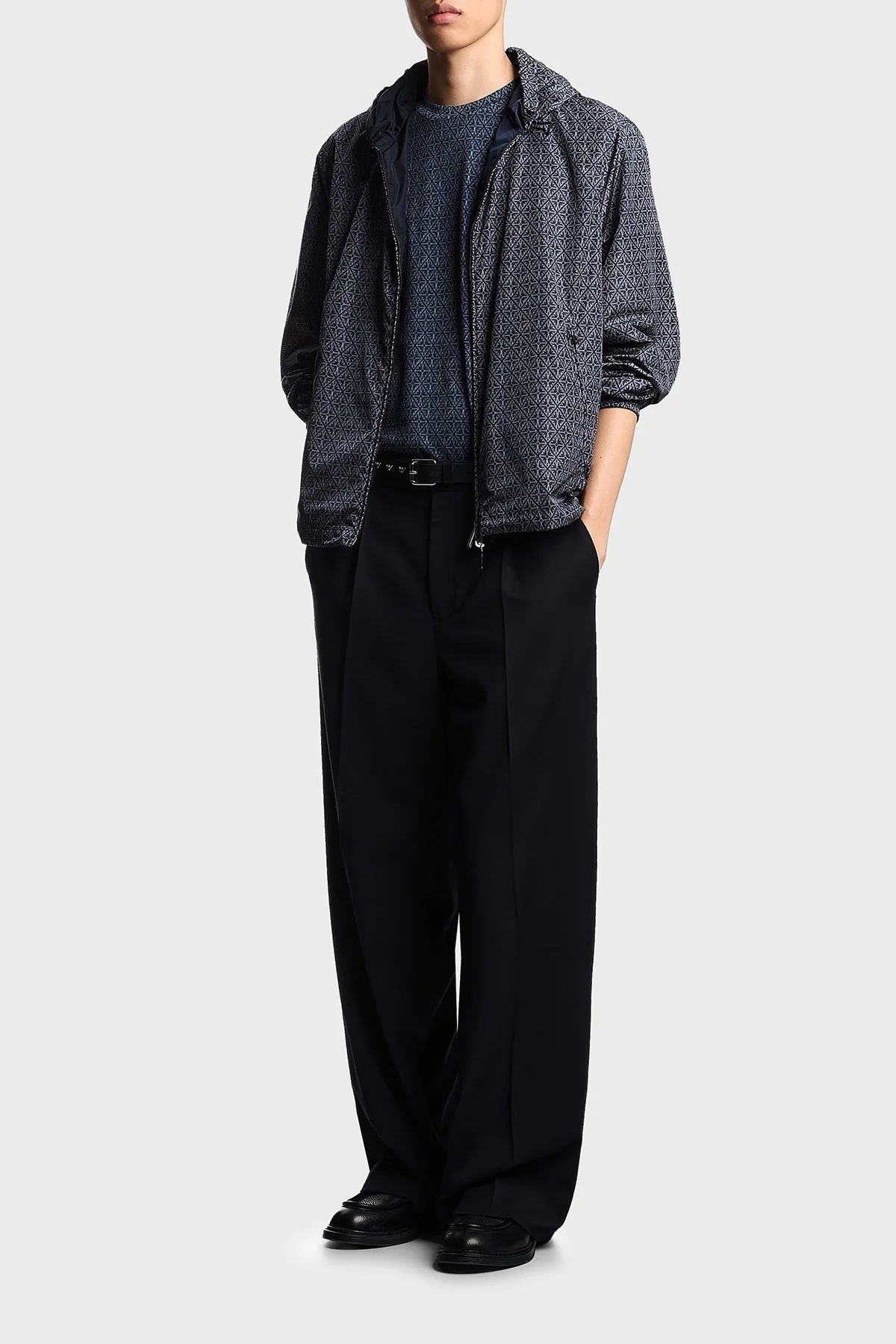 Emporio Armani Desenli Çift Taraflı Comfort Fit Kapüşonlu Erkek Mont EM003265 AF12021 FB286 LACİVERT - 2