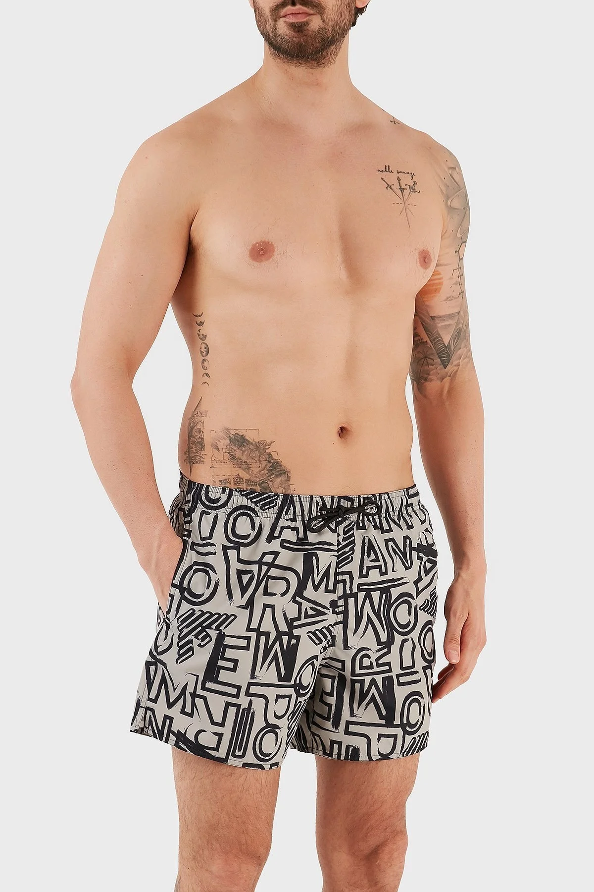 Emporio Armani Desenli Deniz Şortu Cepli Erkek Mayo Short 211740 3R435 02255 BEJ-SİYAH - 1