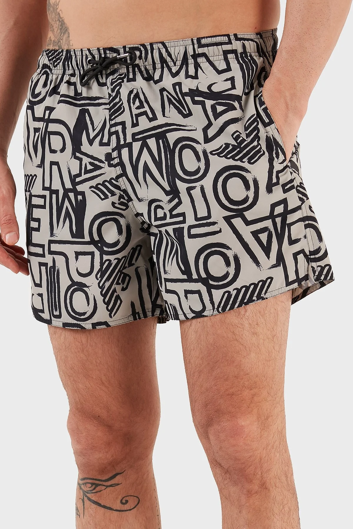 Emporio Armani Desenli Deniz Şortu Cepli Erkek Mayo Short 211740 3R435 02255 BEJ-SİYAH - 3