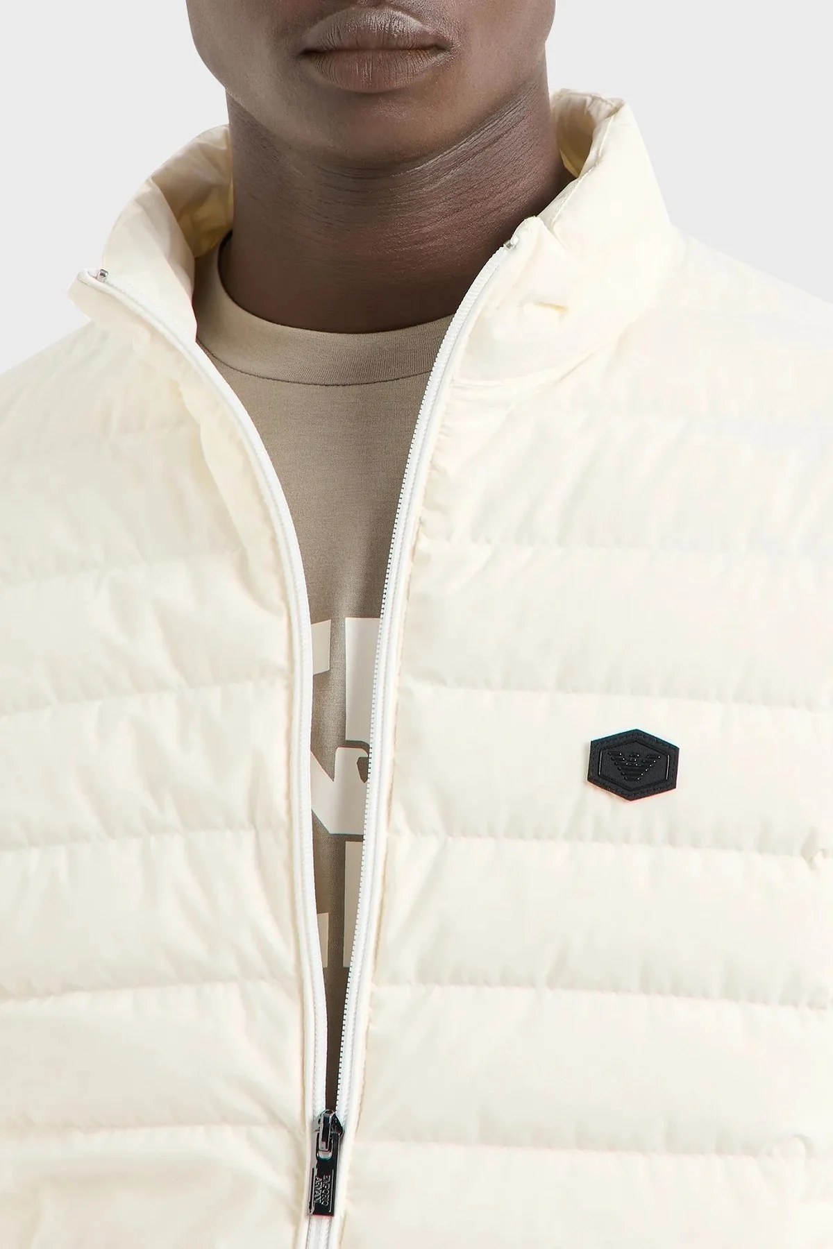 Emporio Armani Dik Yaka Cepli Kuş Tüyü Dolgulu Şişme Erkek Mont 8N1BQ2 1NLRZ 0101 BEYAZ - 4