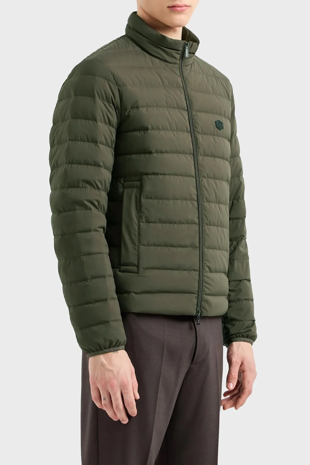 Emporio Armani Dik Yaka Cepli Kuş Tüyü Dolgulu Şişme Erkek Mont 8N1BQ2 1NLRZ 05A6 HAKİ - 1