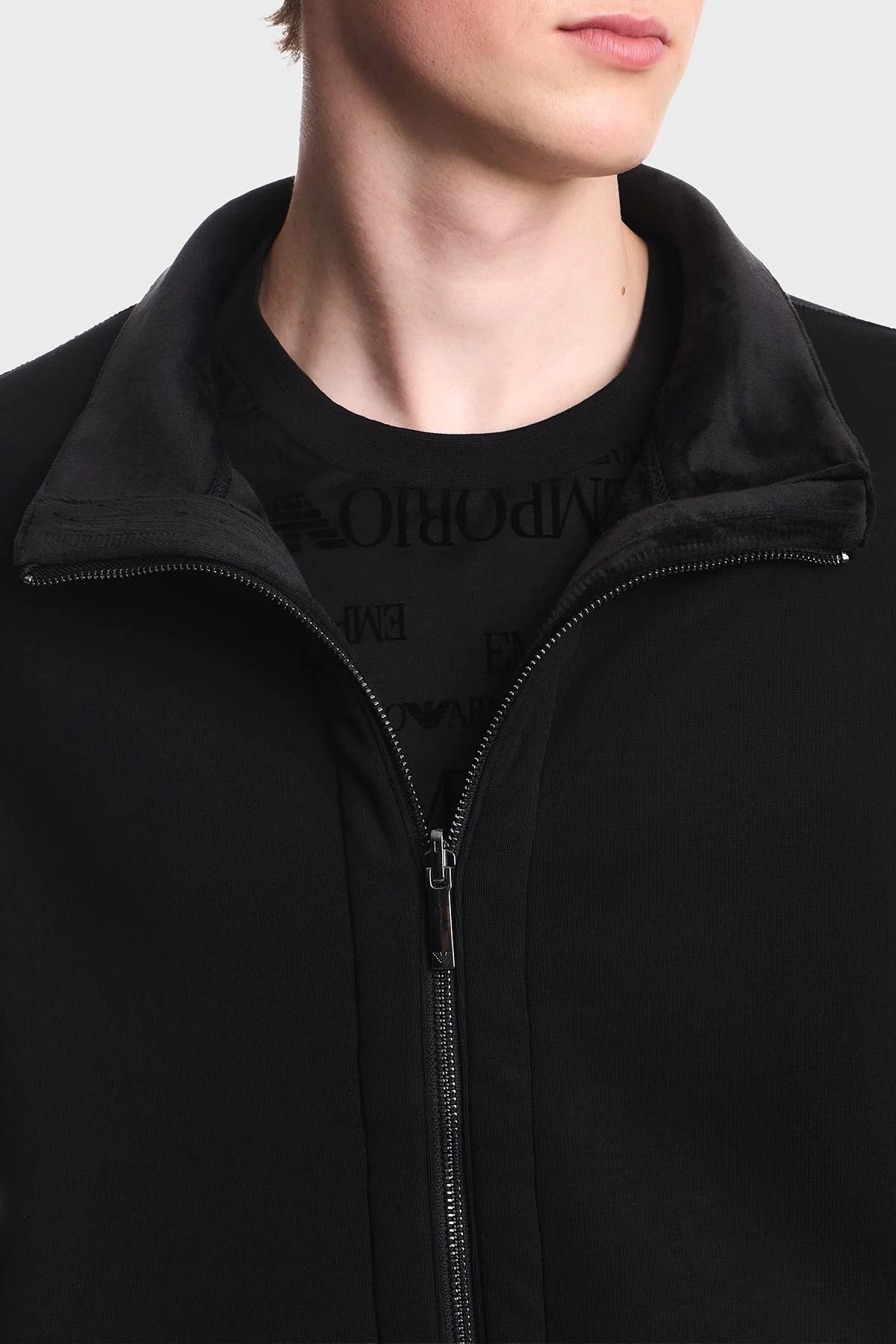Emporio Armani Dik Yaka Fermuarlı Erkek Sweat EM006877 AF17547 UC001 Siyah - 4