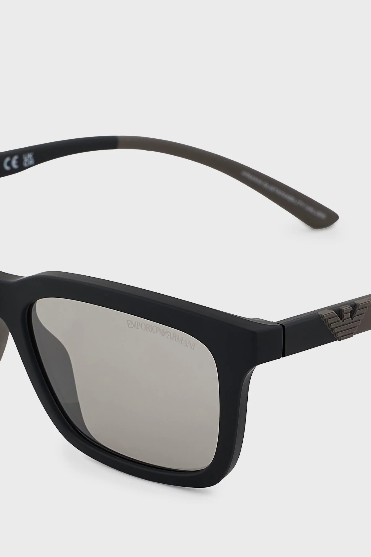 Emporio Armani Dikdörtgen Güneş Erkek Gözlük 0EA4249U 50016G 55 Mat Siyah-Açık Gri Flash Gümüş - 5