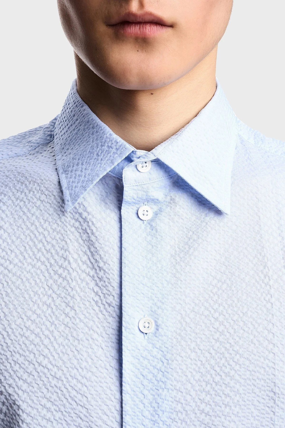 Emporio Armani Dokuma % 100 Pamuk Regualr Fit Kent Yaka Erkek Gömlek EM000099 TE14192 U9333 MAVİ - 4