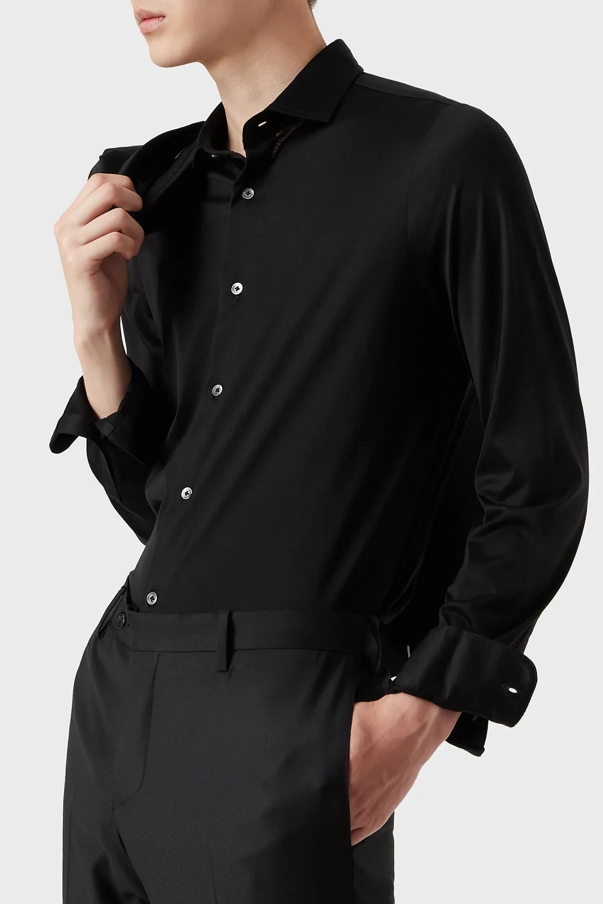 Emporio Armani Düz Yaka Erkek Gömlek 8N1CG1 1JUVZ 0999 SİYAH - 2