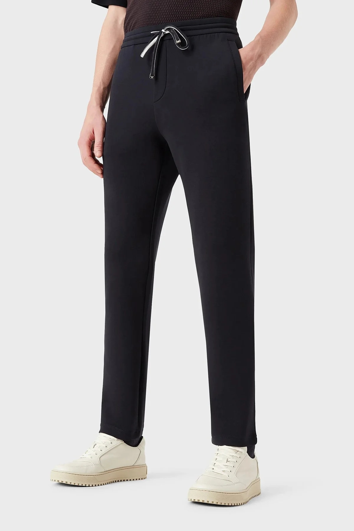 Emporio Armani Belden Bağlamalı Cepli Pamuklu Erkek Pantolon 8N1PD8 1JHSZ 0920 LACİVERT - 1