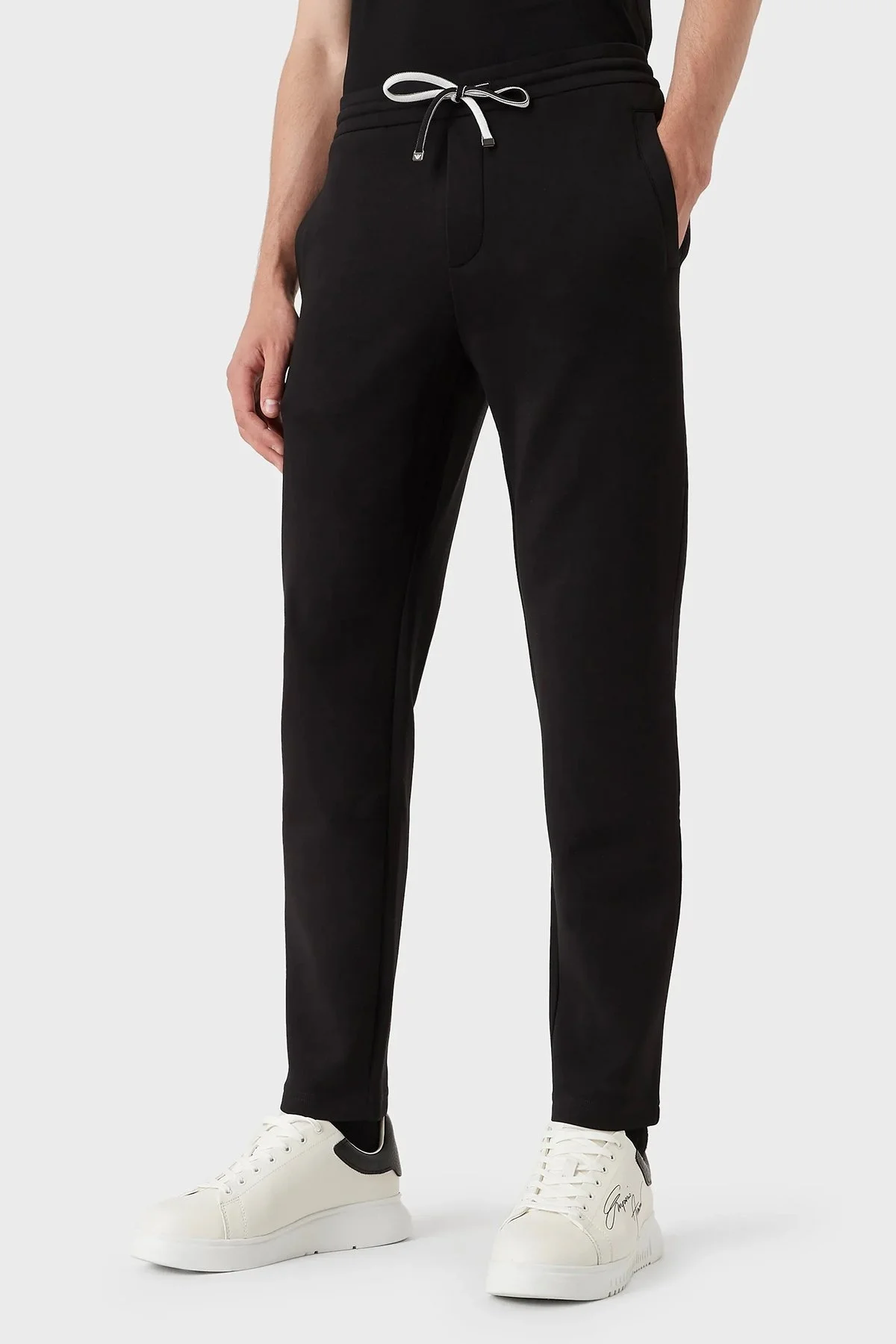 Emporio Armani Belden Bağlamalı Cepli Pamuklu Erkek Pantolon 8N1PD8 1JHSZ 0999 SİYAH - 1