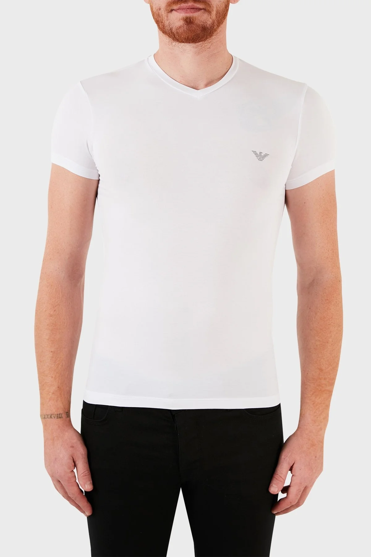 Emporio Armani Slim Fit Marka Logolu V Yaka Erkek T Shirt 111342 1A511 00010 BEYAZ - 1