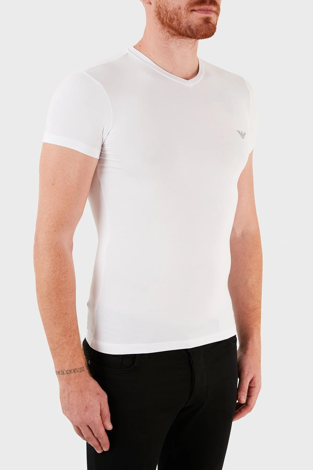 Emporio Armani Slim Fit Marka Logolu V Yaka Erkek T Shirt 111342 1A511 00010 BEYAZ - 4