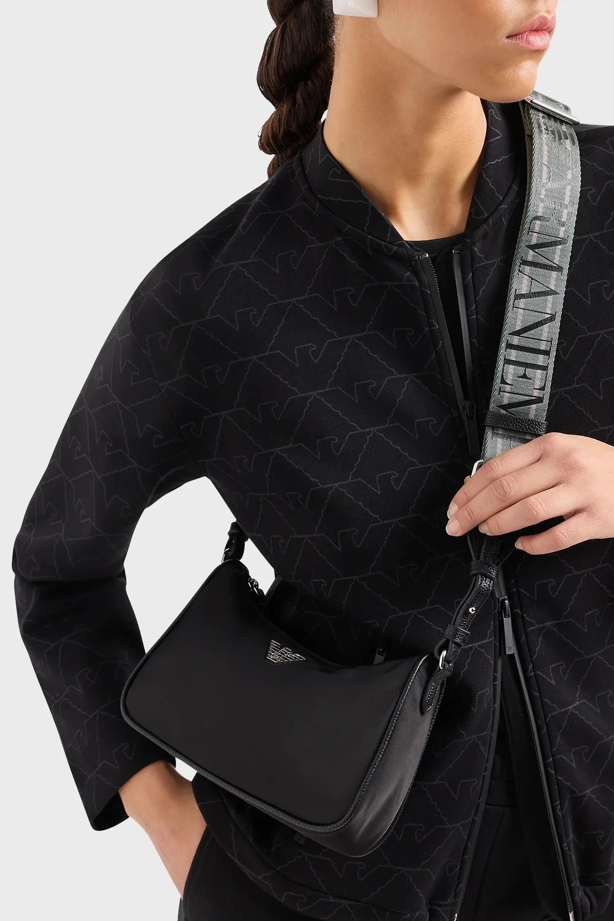 Emporio Armani Fermuarlı Baget Bayan Çanta Y3H293 YWS1E 80001 SİYAH - 2
