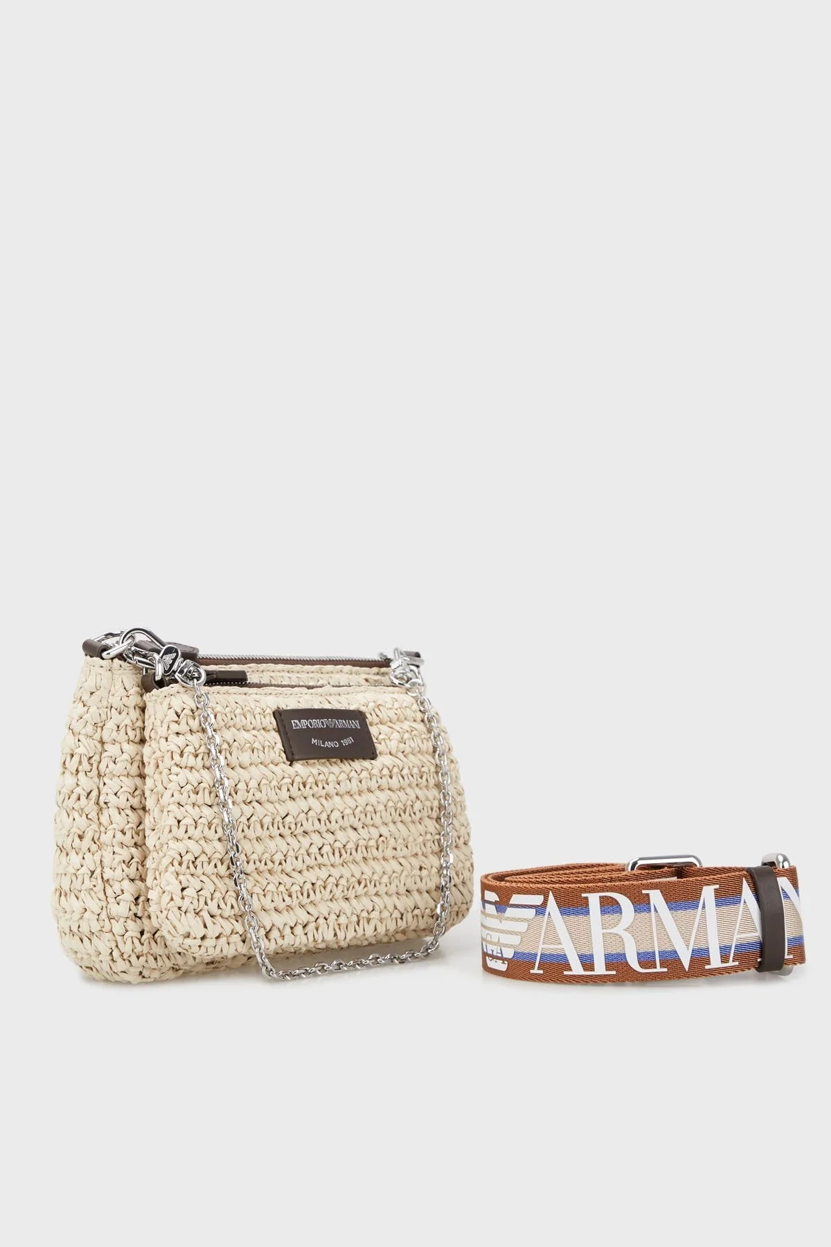 Emporio Armani Fermuarlı Çıkarılabilir Ön Bölmeli ve Askılı Bayan Çanta Y3H317 YVL8E 88097 BEJ - 2