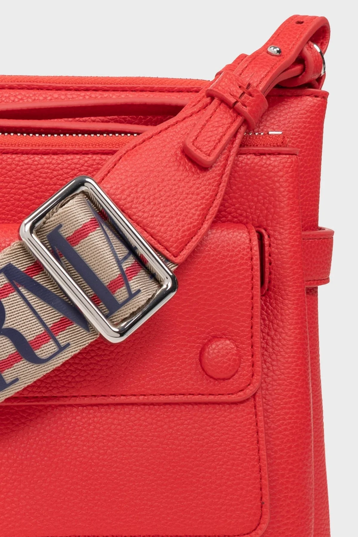 Emporio Armani Fermuarlı Çıkarılabilir Uzatma Askılı Bayan Çanta Y3H316 YFO5E 89530 KIRMIZI - 5