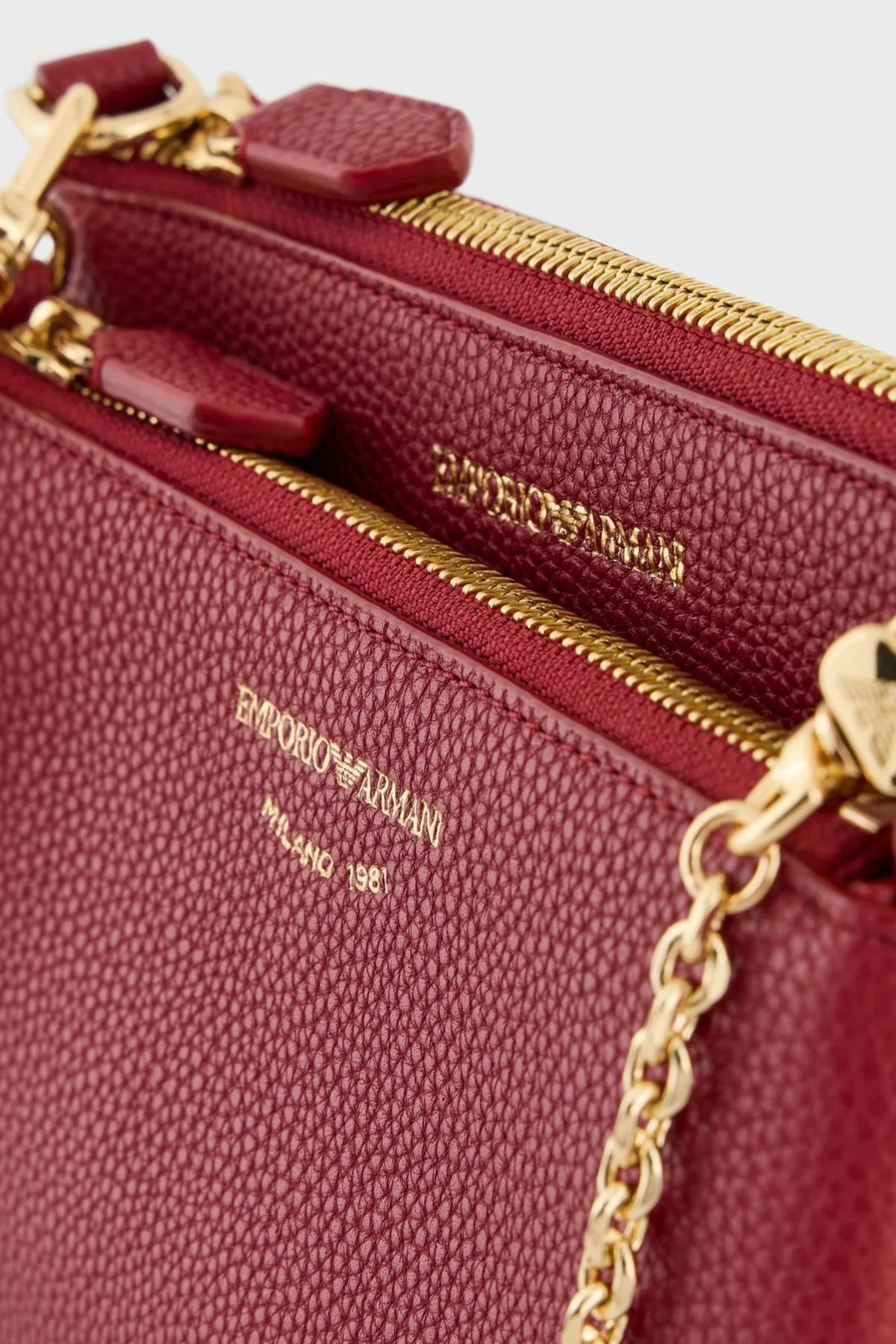 Emporio Armani Fermuarlı Çıkarılabilir Zincirli ve Askılı Bayan Çanta EW000540AF1 2036M 5008 BORDO - 11
