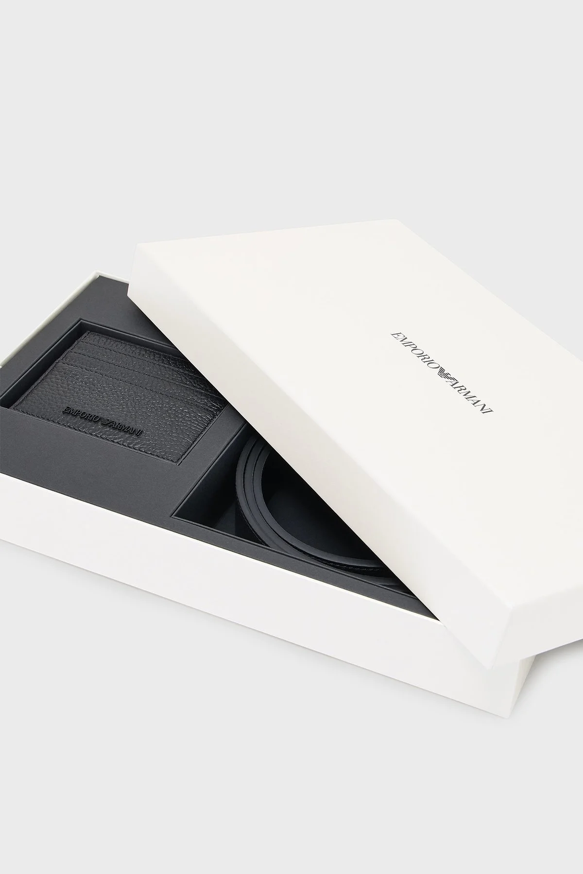 Emporio Armani Hakiki Deri Logolu Erkek Kartlık Kemer Set EM002772 AF13396 UC001 SİYAH - 5