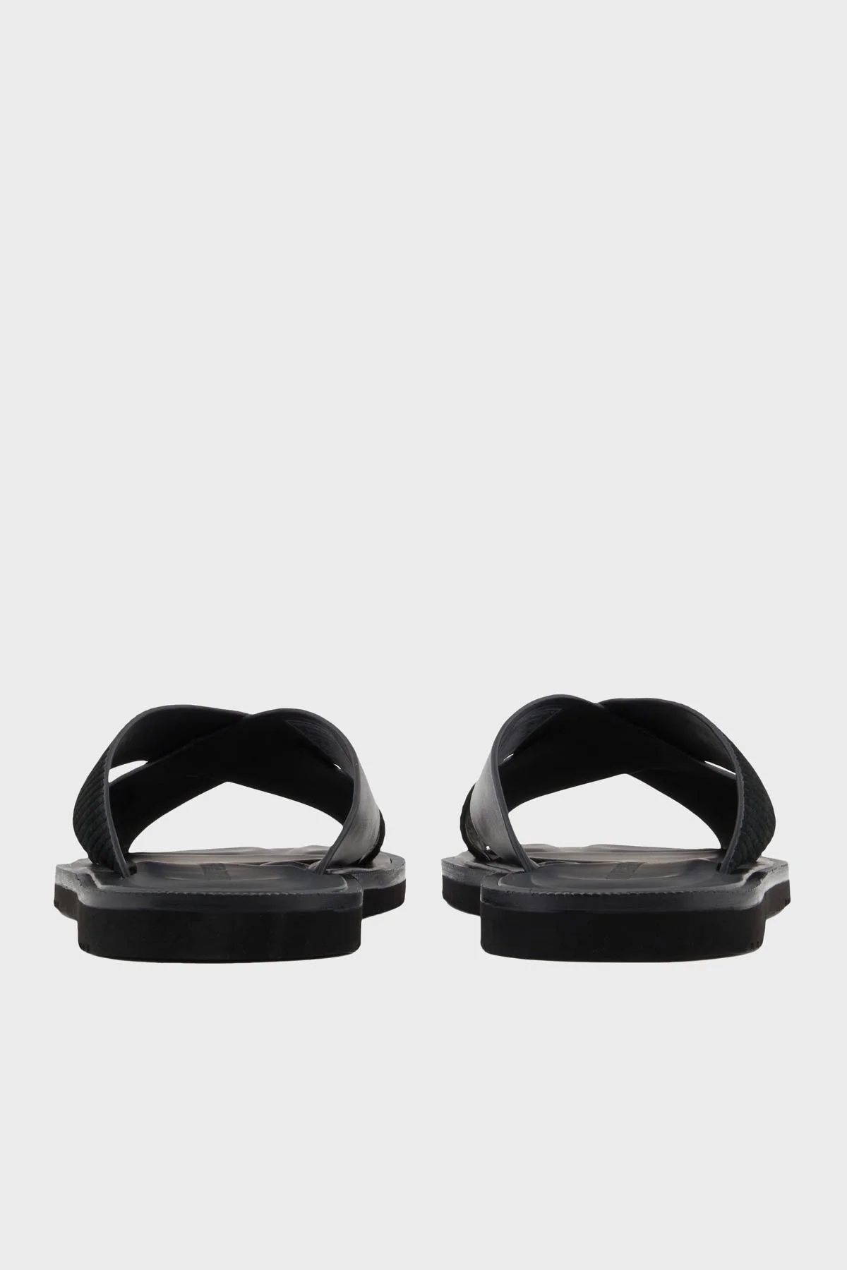 Emporio Armani Hakiki Deri ve Süet Detaylı Çapraz Çift Bantlı Erkek Terlik X4P124 XR340 K001 SİYAH - 11