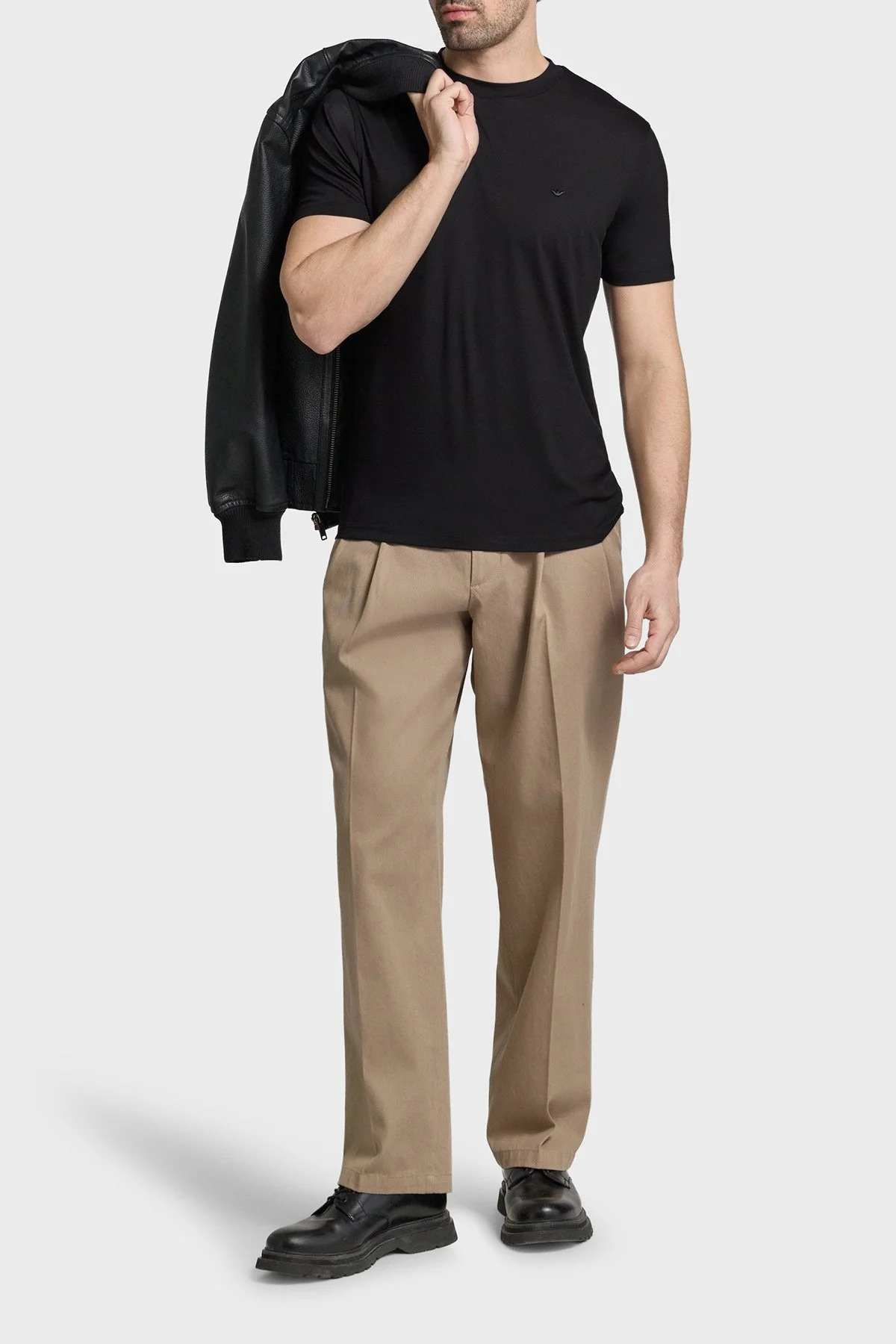 Emporio Armani İpek Karışımlı Regular Fit Logolu Bisiklet Yaka Erkek T Shirt EM004586 AF13721 UC001 SİYAH - 2