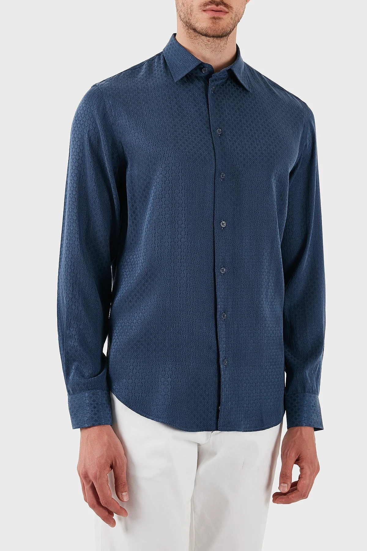 Emporio Armani İpek ve Pamuk Karışımlı Regular Fit Kendinden Desenli Erkek Gömlek EM000081 AF15434 UB068 LACİVERT - 8