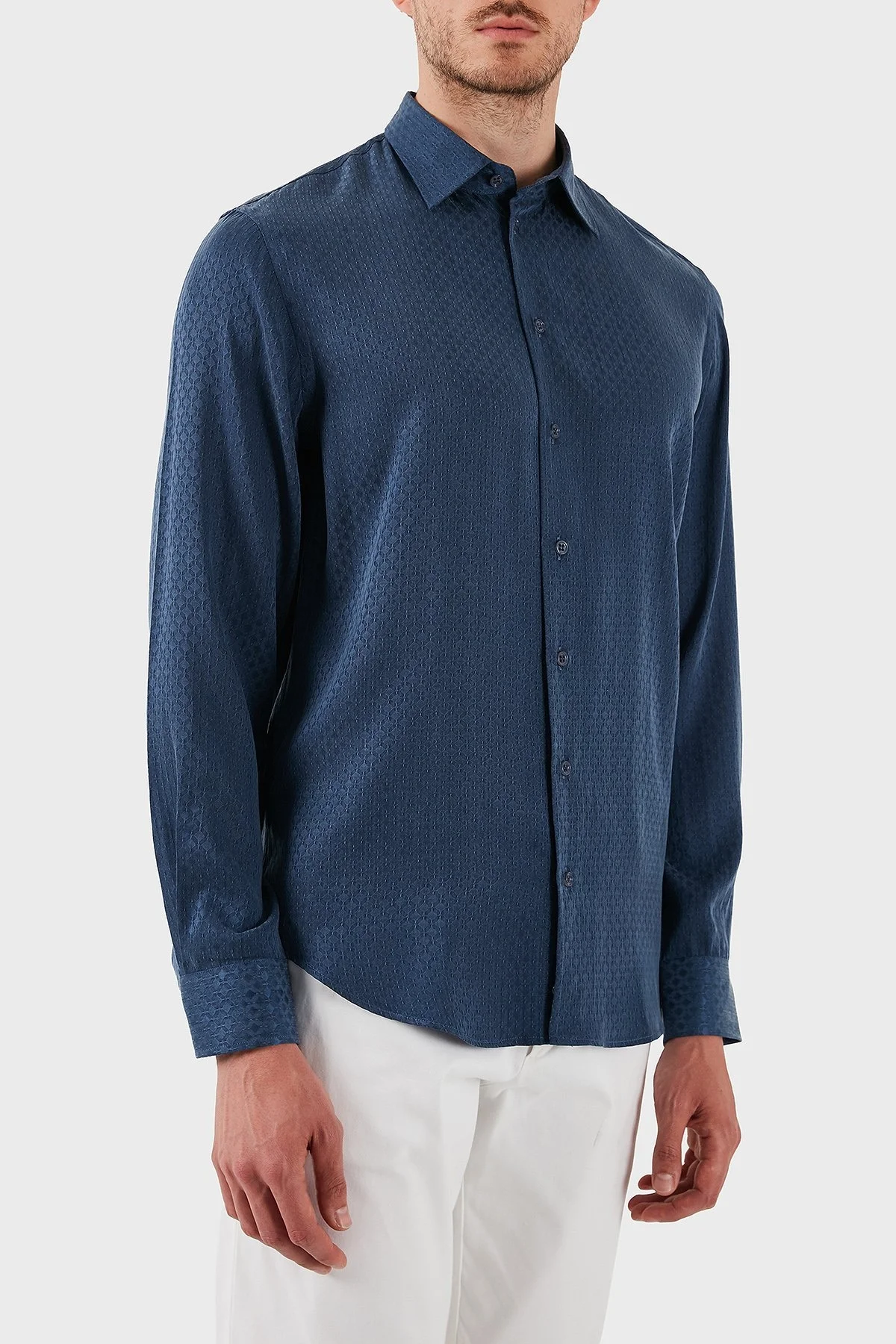 Emporio Armani İpek ve Pamuk Karışımlı Regular Fit Kendinden Desenli Erkek Gömlek EM000081 AF15434 UB068 LACİVERT - 12