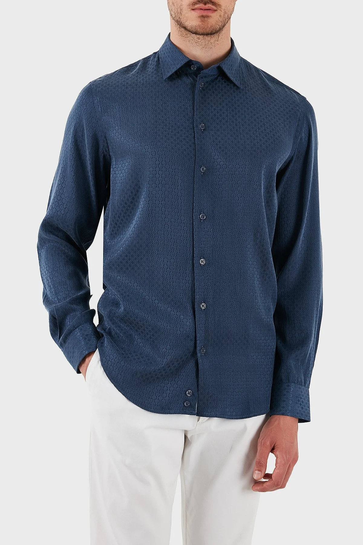 Emporio Armani İpek ve Pamuk Karışımlı Regular Fit Kendinden Desenli Erkek Gömlek EM000081 AF15434 UB068 LACİVERT - 13
