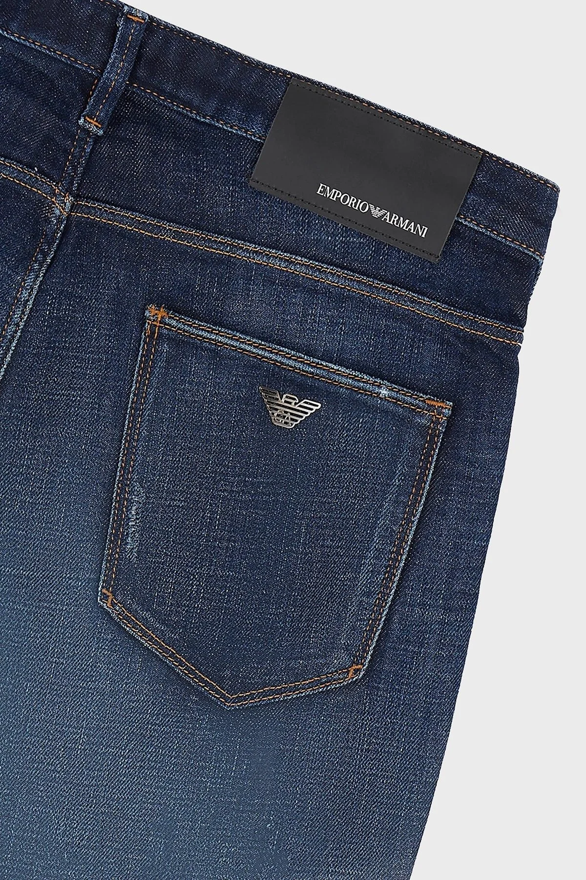 Emporio Armani J06 Düşük Bel Slim Fit Dar Paça Jeans Erkek Kot Pantolon 3D1J06 1D14Z 0942 LACİVERT - 6