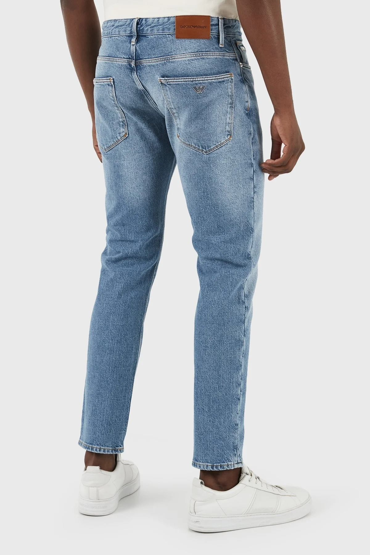 Emporio Armani J06 Düşük Bel Slim Fit Jeans Erkek Kot Pantolon 3D1J06 1D06Z 0943 Buz Mavi - 6