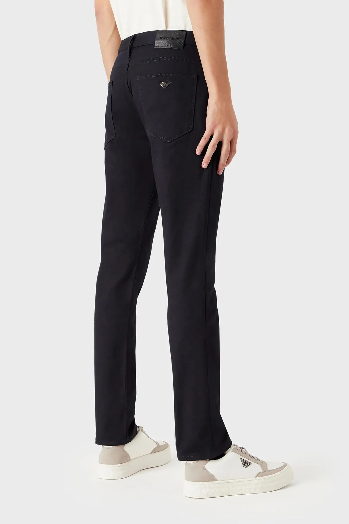 Emporio Armani Pamuklu Düşük Bel Slim Fit Cepli J06 Jeans Erkek Kot Pantolon 8N1J06 1NJ9Z 0920 LACİVERT - 2