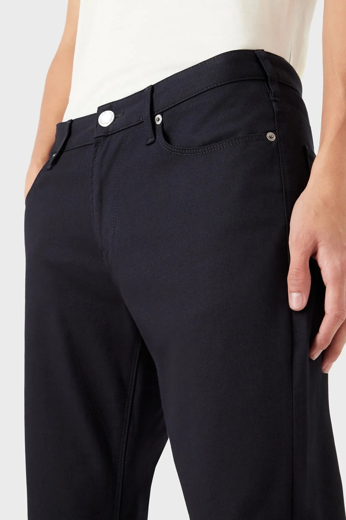 Emporio Armani Pamuklu Düşük Bel Slim Fit Cepli J06 Jeans Erkek Kot Pantolon 8N1J06 1NJ9Z 0920 LACİVERT - 4