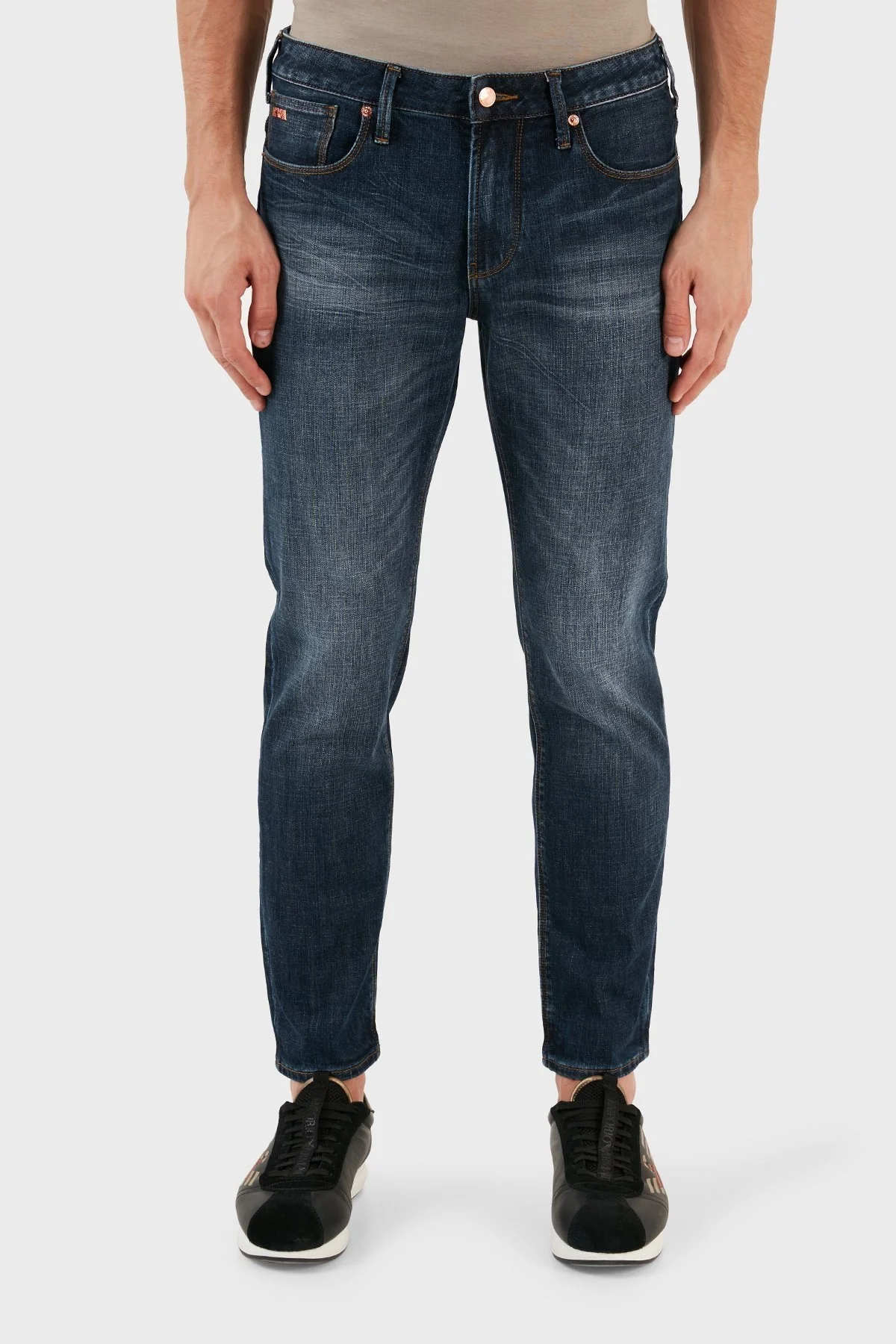 Emporio Armani J06 Pamuklu Düşük Bel Dar Paça Slim Fit Jeans Erkek Kot Pantolon 6R1J06 1DRGZ 0941 MAVİ - 1