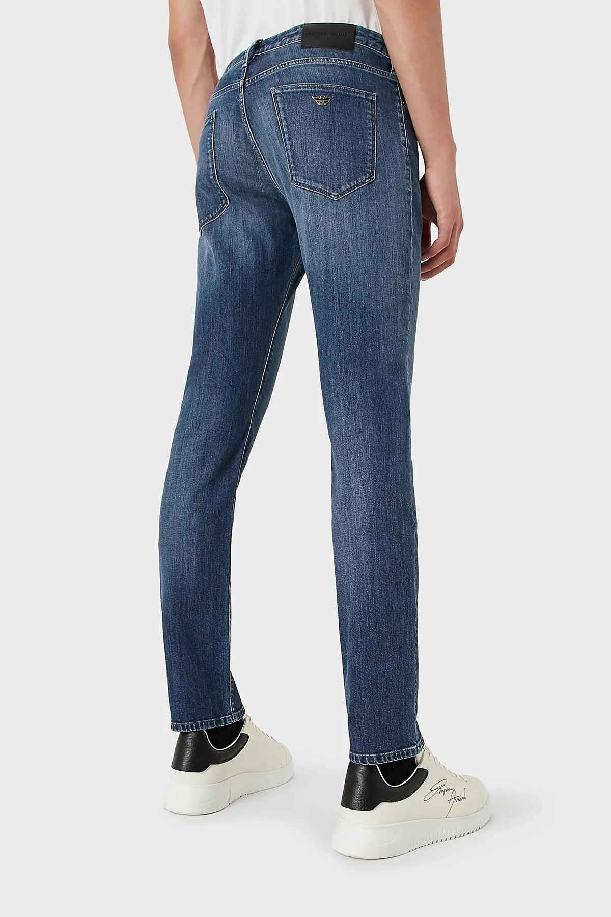 Emporio Armani J06 Pamuklu Düşük Bel Düz Paça Jeans Erkek Kot Pantolon 8N1J06 1D5QZ 0942 MAVİ - 2