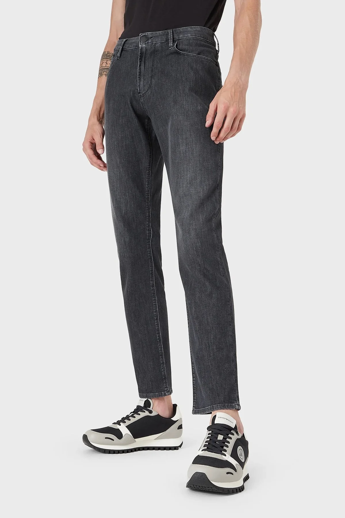 Emporio Armani J06 Pamuklu Düşük Bel Regular Fit Düz Paça Jeans Erkek Kot Pantolon 8N1J06 1D85Z 0006 SİYAH - 1