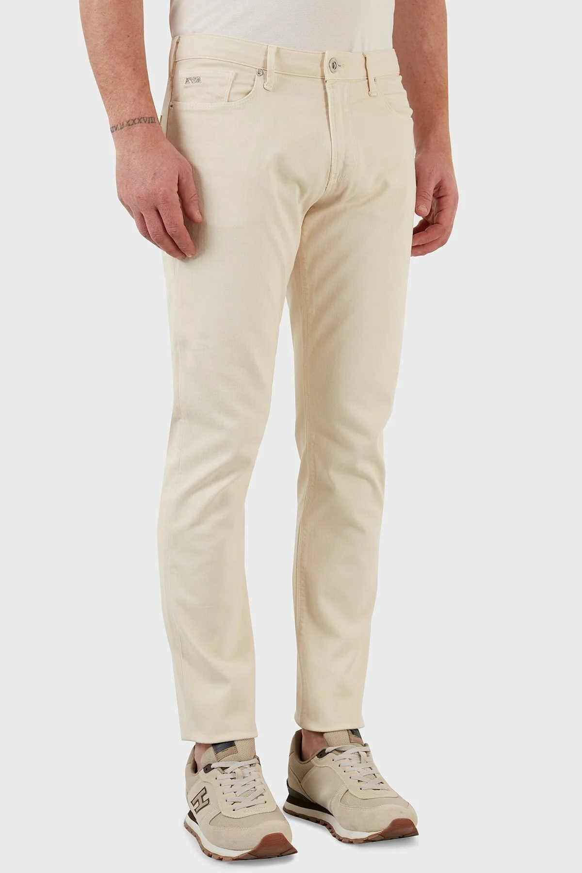 Emporio Armani J06 Pamuklu Normal Bel Slim Fit Dar Paça Jeans Erkek Kot Pantolon 3L1J06 1N4RZ 0128 KREM - 4