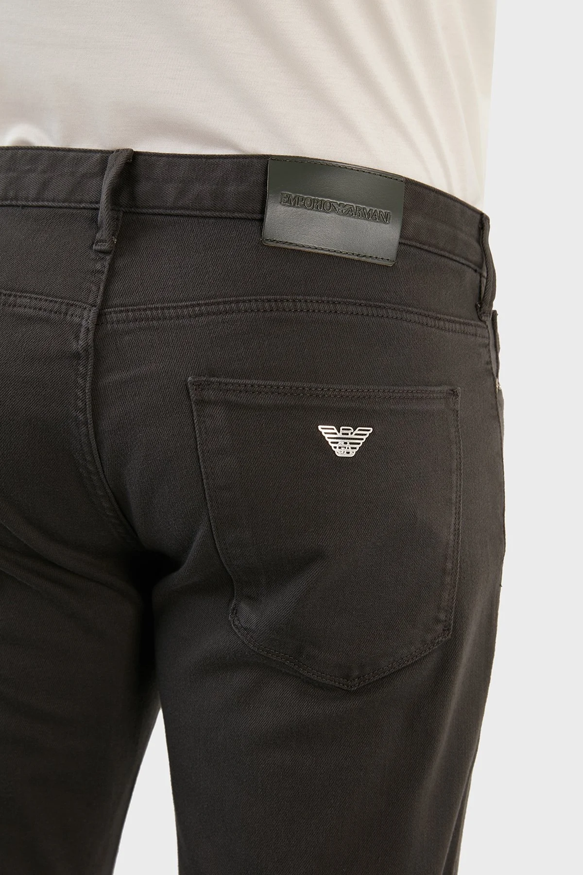 Emporio Armani J06 Pamuklu Normal Bel Slim Fit Dar Paça Jeans Erkek Kot Pantolon 3L1J06 1N4RZ 0558 HAKİ - 5