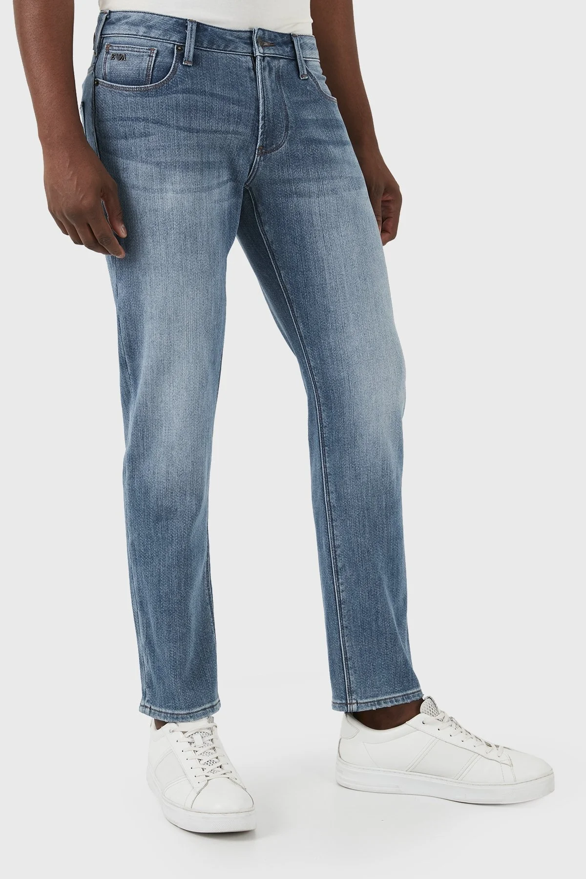 Emporio Armani J06 Slim Fit Düşük Bel Düz Paça Jeans Erkek Kot Pantolon 3D1J06 1DRPZ 0943 MAVİ - 4
