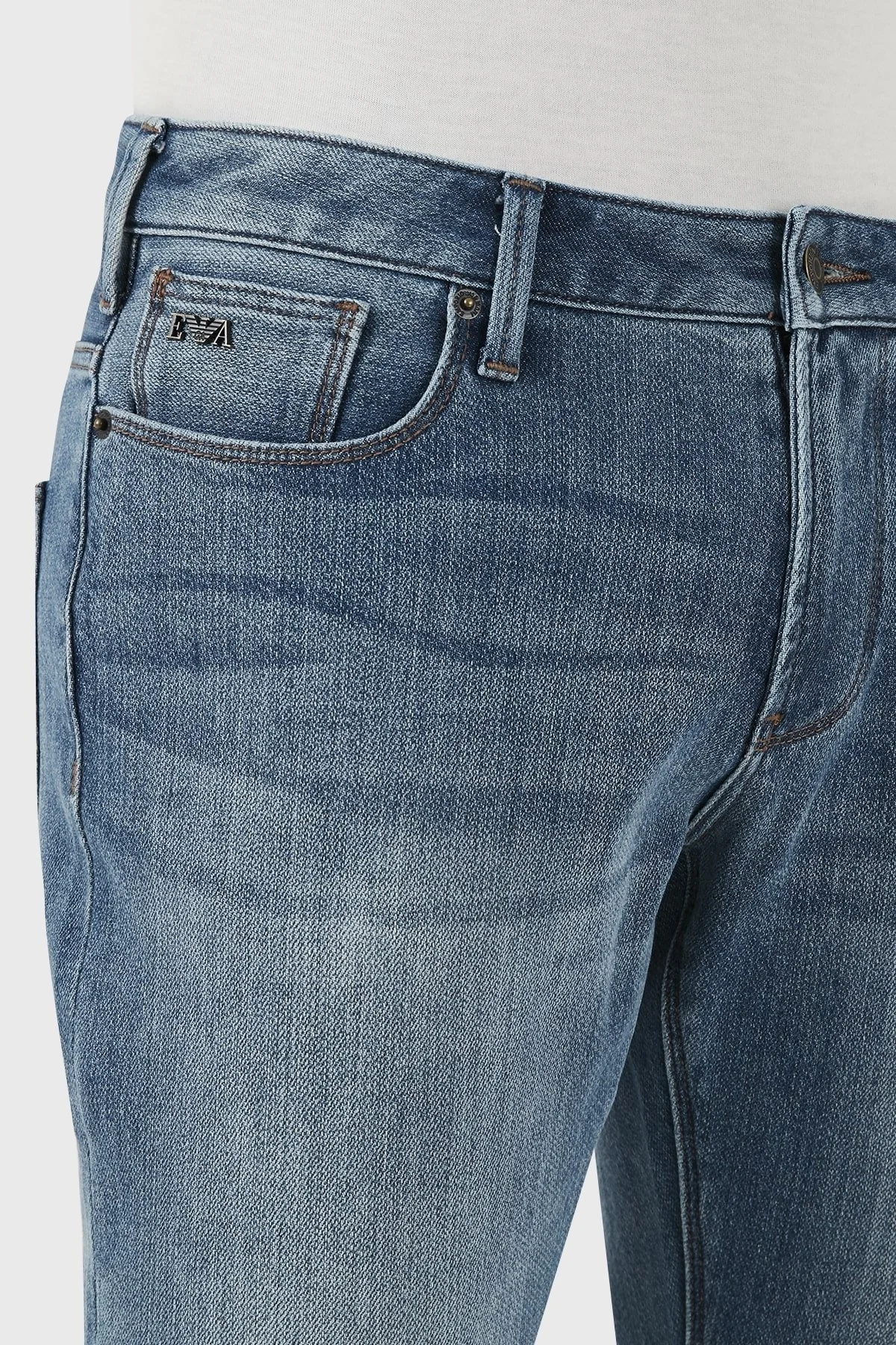 Emporio Armani J06 Slim Fit Düşük Bel Düz Paça Jeans Erkek Kot Pantolon 3D1J06 1DRPZ 0943 MAVİ - 5
