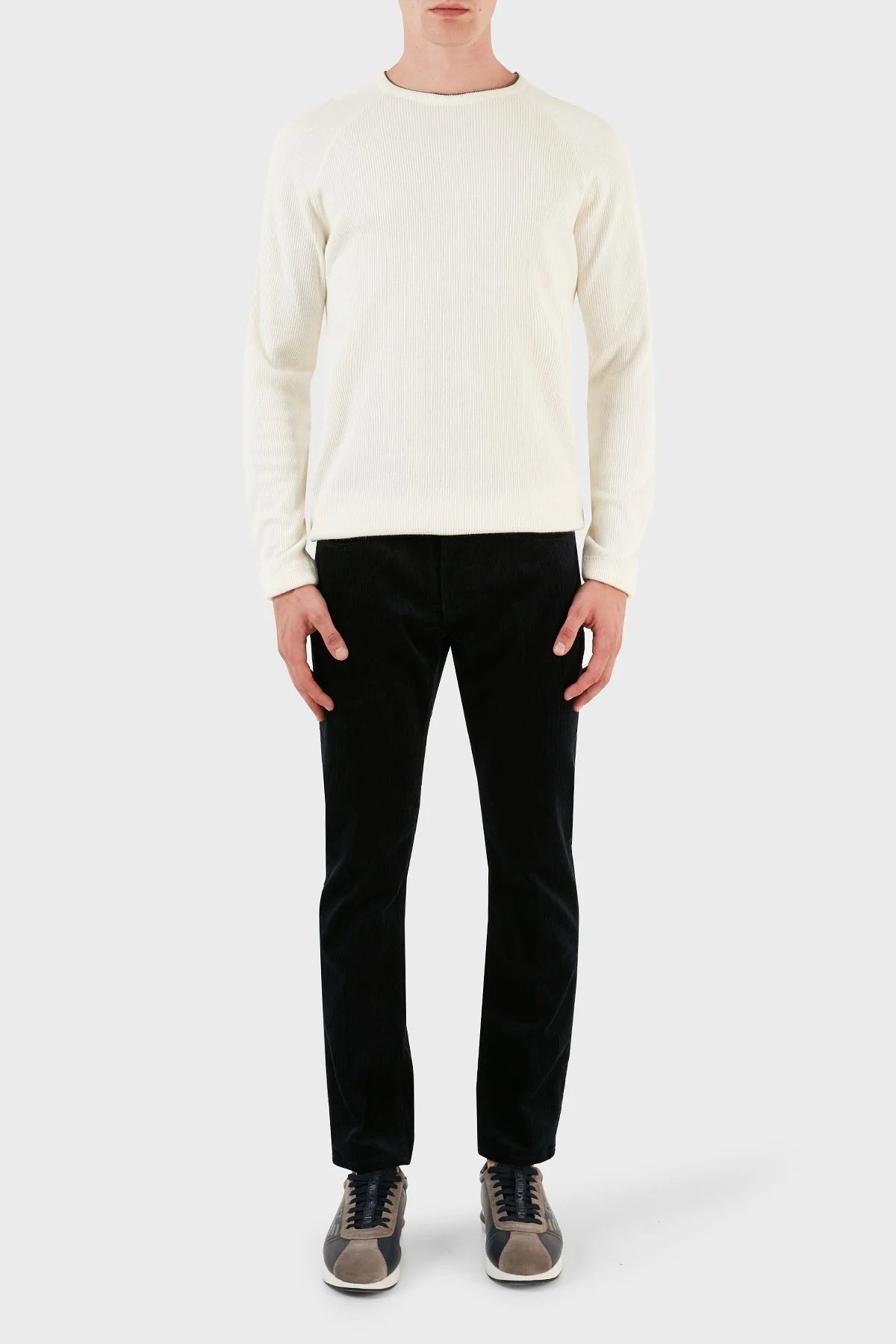 Emporio Armani J06 Slim Fit Düz Paça Kadife Erkek Pantolon 6R1J06 1NHKZ 0920 LACİVERT - 1