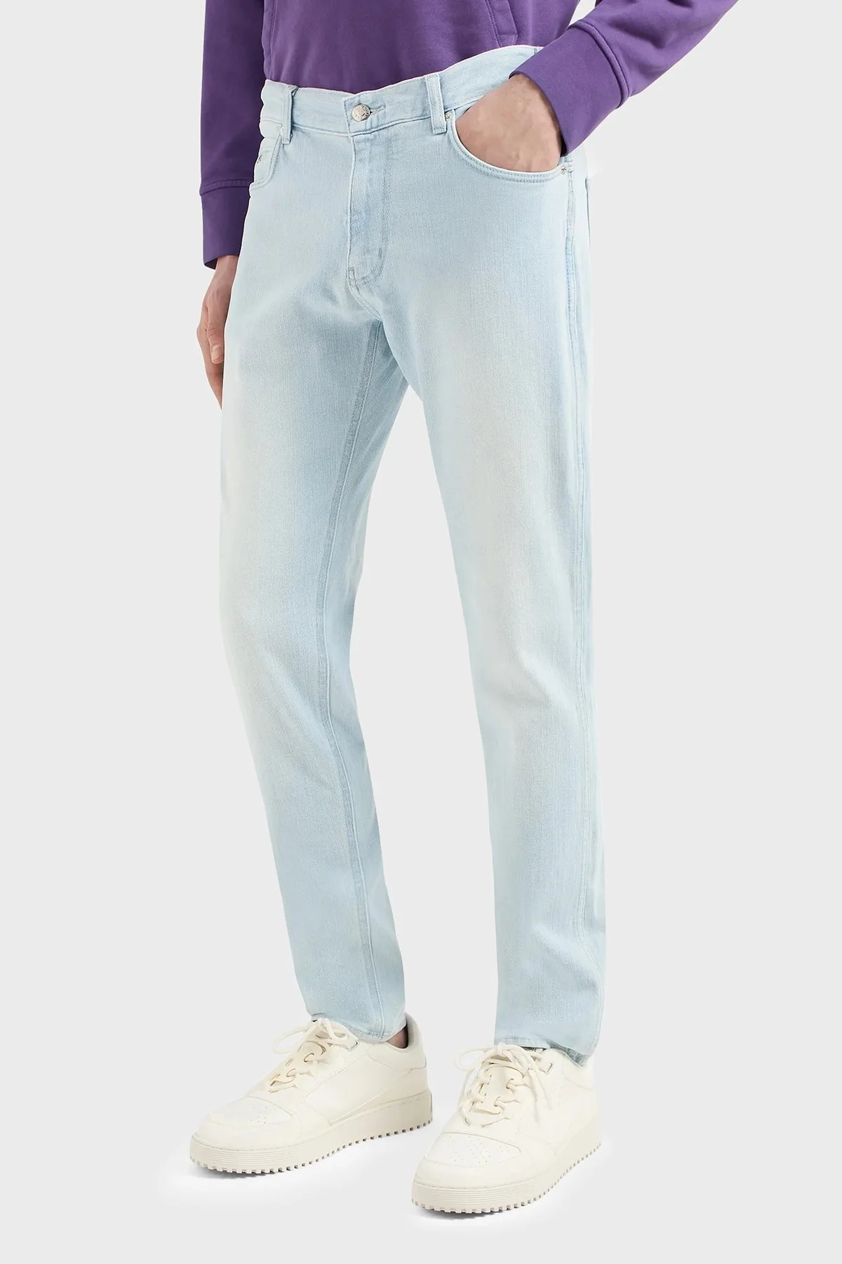 Emporio Armani J16 Düşük Bel Slim Fit Düz Paça Jeans Erkek Kot Pantolon 3D1J16 1D13Z 0943 AÇIK MAVİ - 1