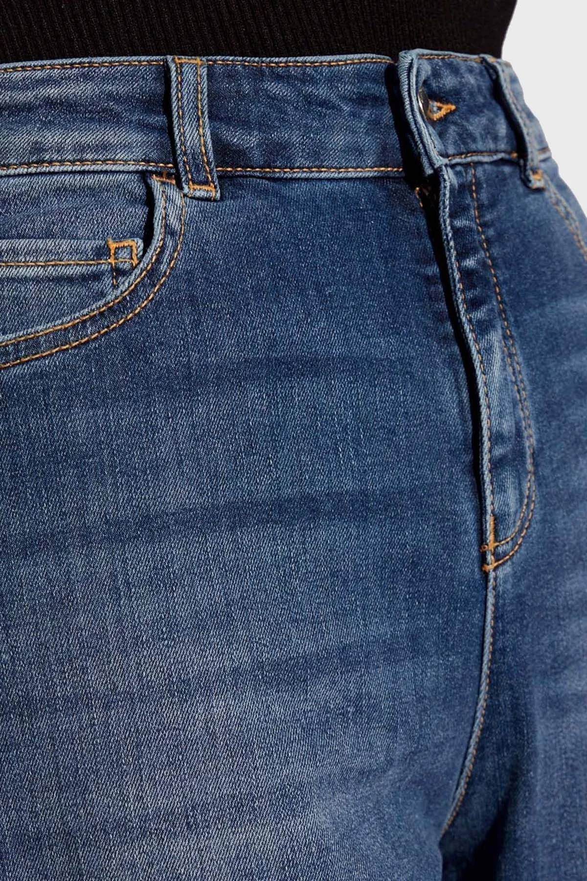 Emporio Armani J1C Yüksek Bel Regular Fit Geniş Paça Jeans Bayan Kot Pantolon 3D2J1C 2DY4Z 0942 LACİVERT - 4