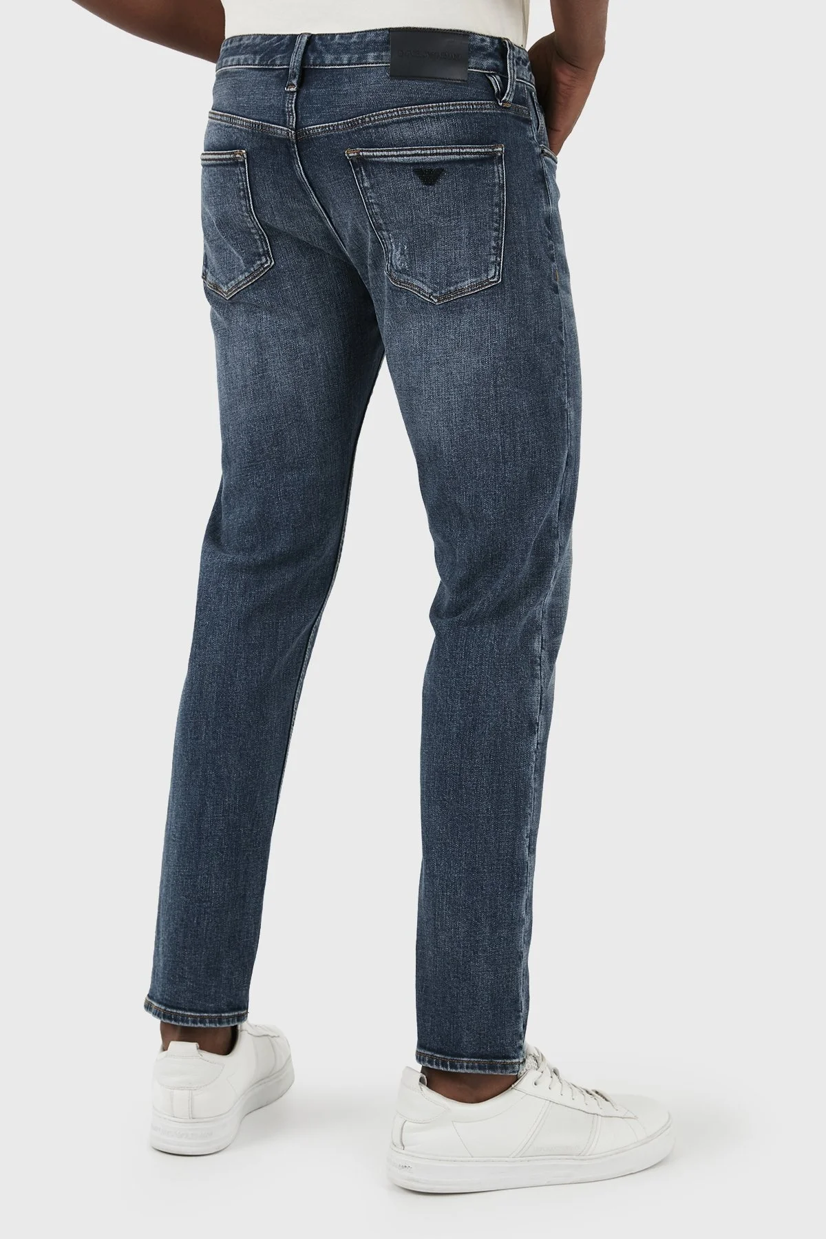 Emporio Armani J75 Düşük Bel Slim Fit Jeans Erkek Kot Pantolon 3D1J75 1DRNZ 0942 MAVİ - 6