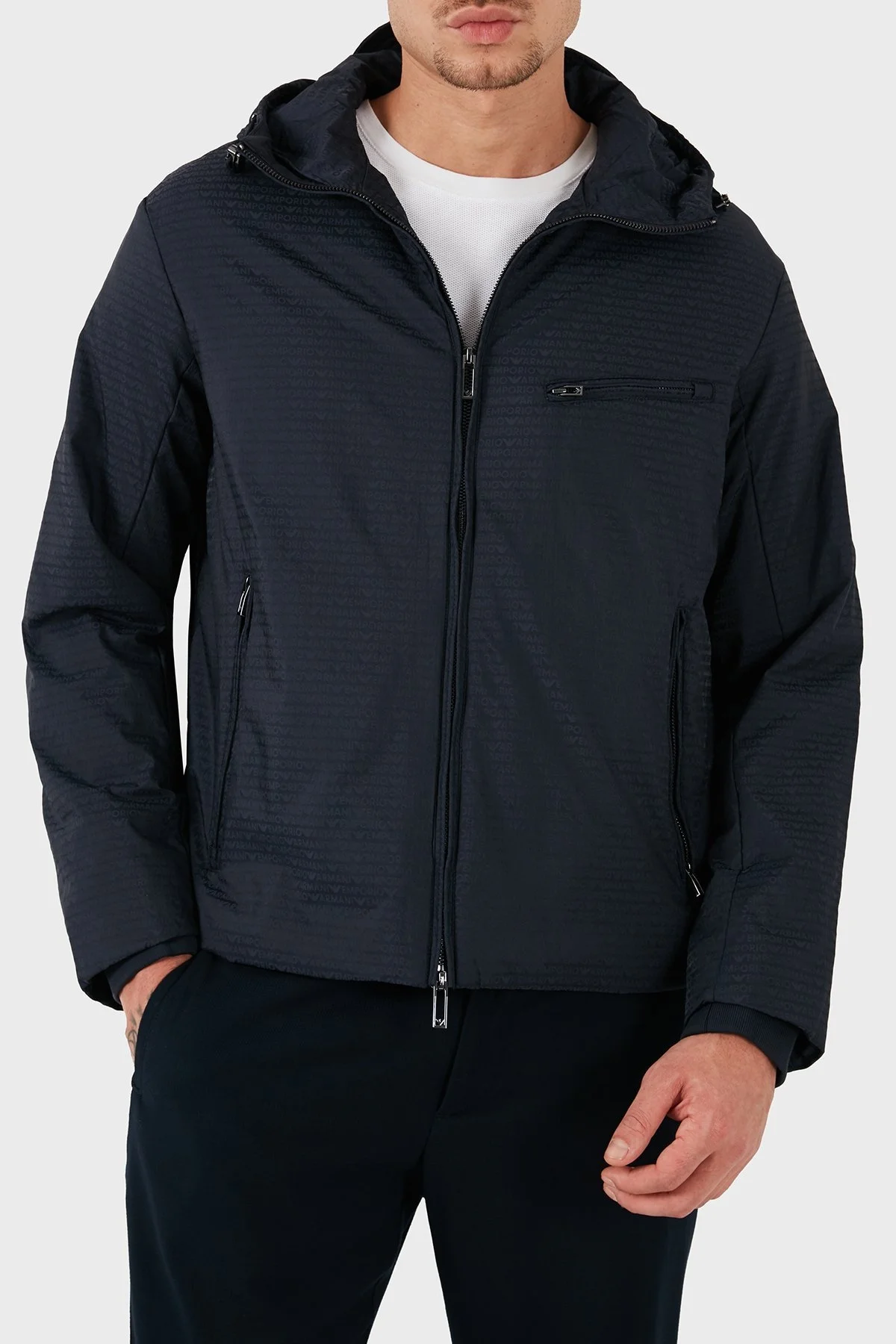 Emporio Armani Jakarlı Dolgulu Regular Fit Kapüşonlu Erkek Mont 6D1B64 1NNXZ 0920 LACİVERT - 1