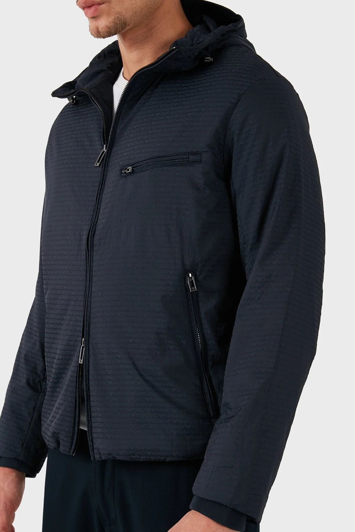 Emporio Armani Jakarlı Dolgulu Regular Fit Kapüşonlu Erkek Mont 6D1B64 1NNXZ 0920 LACİVERT - 6