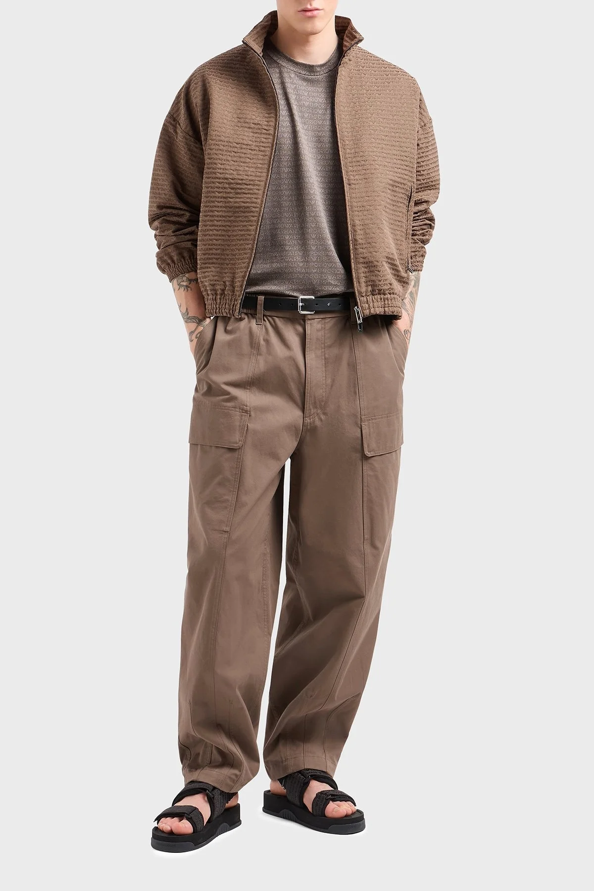 Emporio Armani Jakarlı Logo Baskılı Regular Fit Bisiklet Yaka Erkek T Shirt EM000787 AF12916 F6052 KAHVE - 7