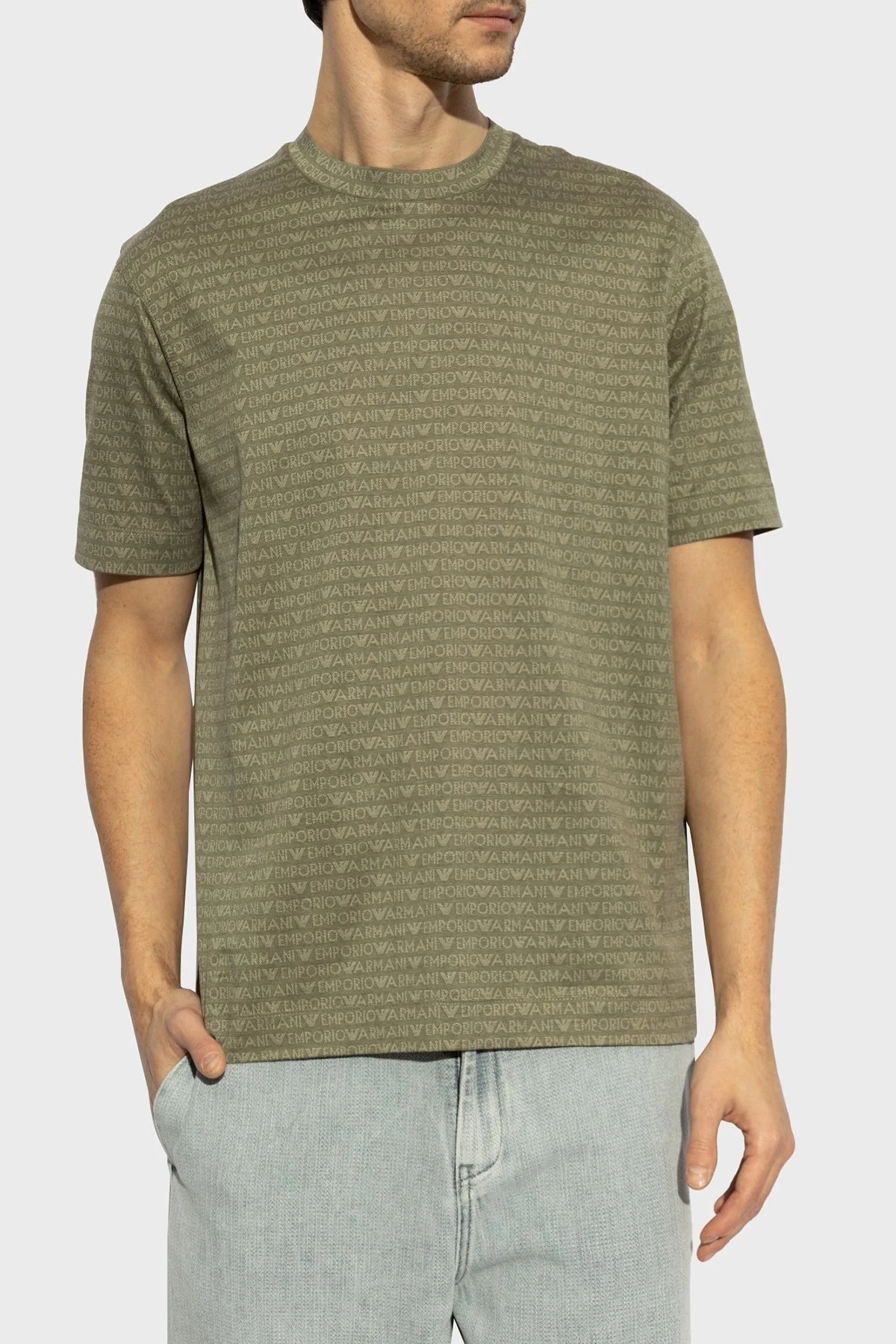 Emporio Armani Jakarlı Logo Baskılı Regular Fit Bisiklet Yaka Erkek T Shirt EM000787 AF12916 F7060 HAKİ - 1