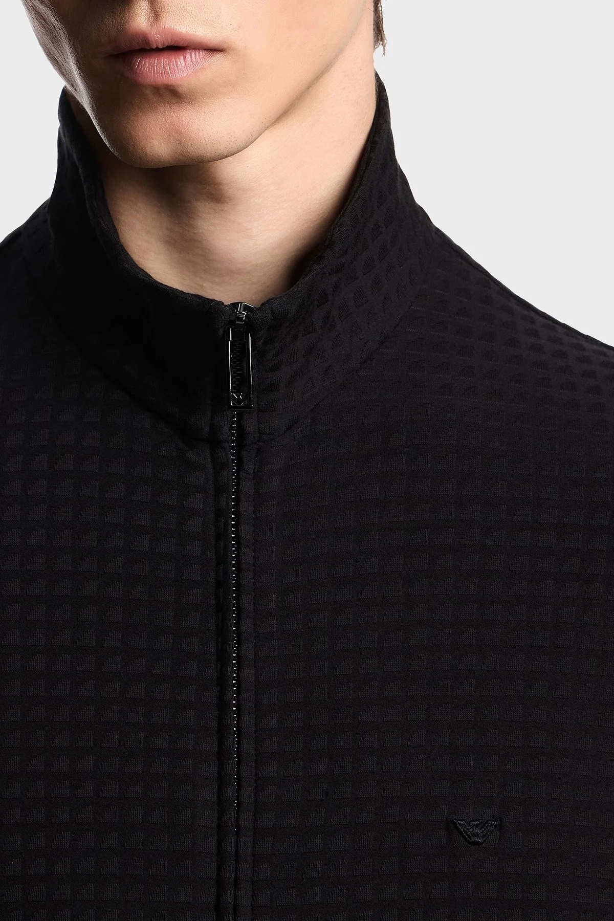 Emporio Armani Jakarlı Pamuklu Regular Fit Dik Yaka Fermuarlı Erkek Sweat EM003444 AF13700 FC231 SİYAH - 4