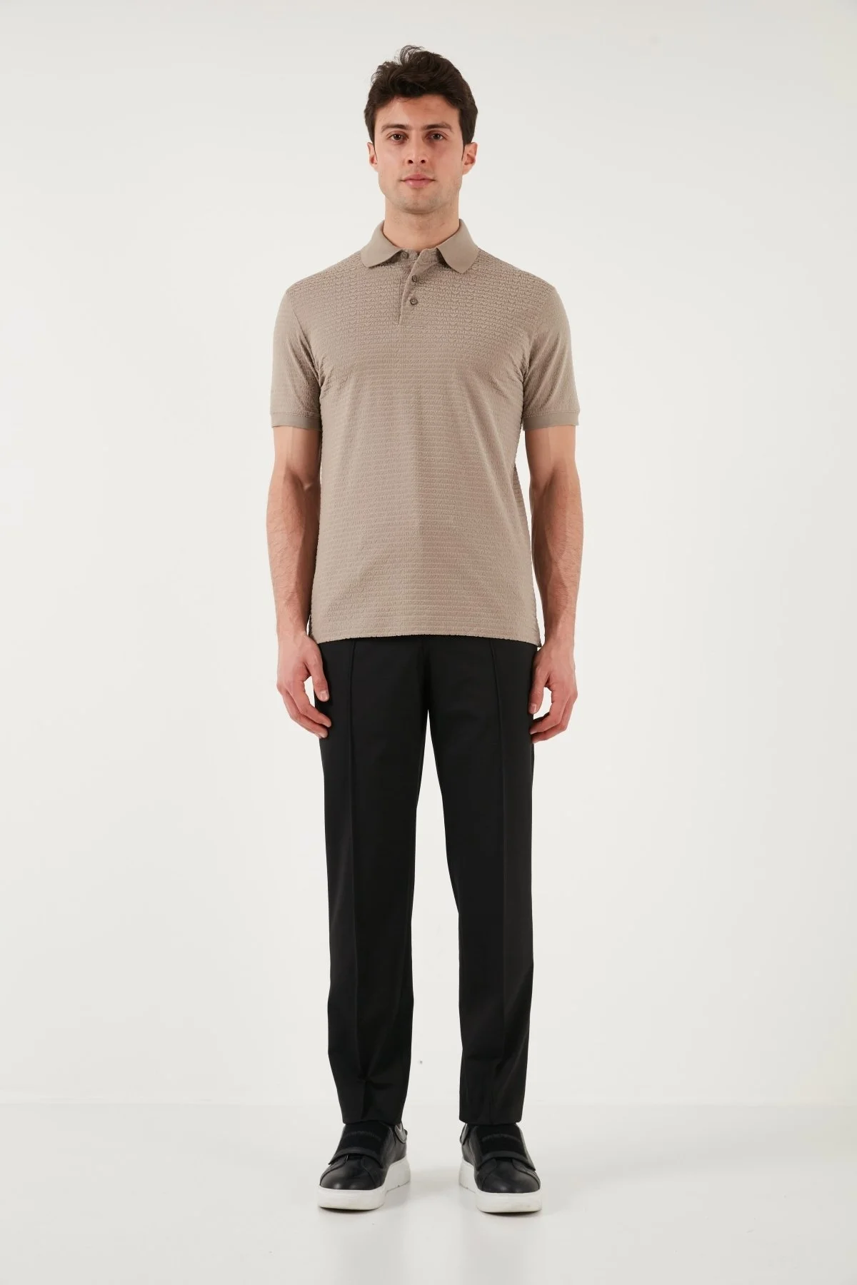 Emporio Armani Jakarlı Pamuklu Regular Fit Düğmeli Erkek Polo Yaka T Shirt EM001283 AF10017 F6063 BEJ - 9