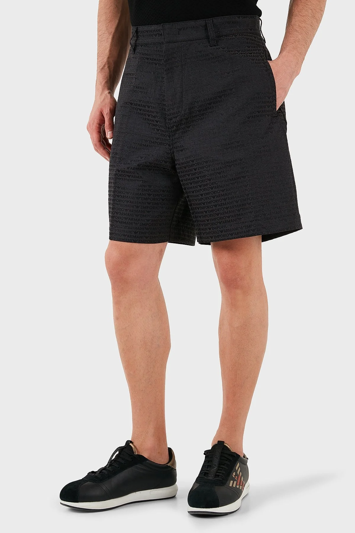 Emporio Armani Jakarlı Pamuklu Regular Fit Yüksek Bel Geniş Paça Erkek Short EM001200 AF13688 U8168 SİYAH - 3